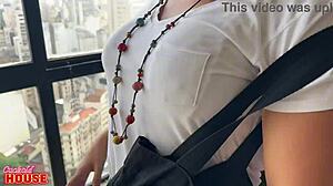 ناضجة متزوجة تنيك اثنين غرباء بينما زوجها كوك يشاهد!