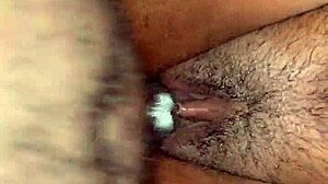 sexy indian bhabhi की dripping wet चूत hard fuck creampie के साथ