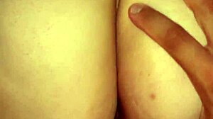 First time i slipped my thumb in her and she loved every second 😏👆