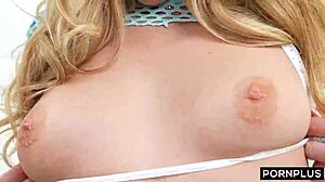 Snow bunny slut facial from monster cock