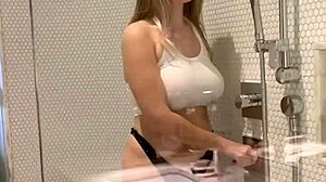 megnutt02 soaks shower with big tits ass curves