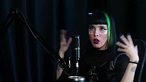 Carol Rhcp Loses Virginity on Mom's Bed After Leaked Video. Schoolgirl Banged by Director