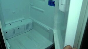 uh i fucked that magic mold thingy from fridge it was wild