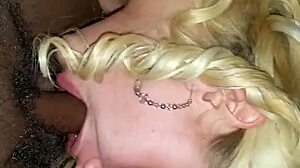 Amateur mature gives the sloppiest wettest head ever!