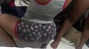 Watch this Mpumalanga African lady shake her big black ass!