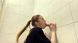 Beauty locks shower door fucks herself silly all day 😈🚿💦