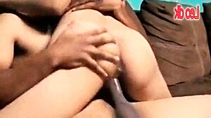 helping my skinny latina roommate become a pornstar 😍🍑