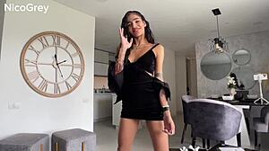 واو طيز لاتينية 18+ صغيرة ضيقة تترجى نيك قوي عنيف