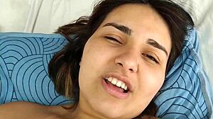 wanna see my young pregnant nympho wife offered to other studs?