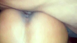 Loira Gostosa Fucked Bareback by Hubby with Ass Worship Fingering