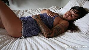 Busty Liandra's Pierced Twat Masturbation Climax HD