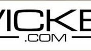 i'm hot brunette gettin passionetly fucked massage parlor