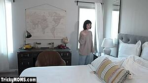 olive glass' desperate milf pussy fingers for taboo seeds