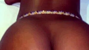 Her pussy quivers wildly from vibrator touch ecstasy