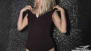 18yo lil karla stretches pink pussy with glowstick wide