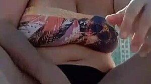 Mature Blonde Milf Pisses on Beach Pussy