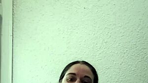 hey emy, caress that petite chatte on webcam now