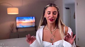 naughty model annabella blue shows her wet pussy toys and deepthroat 😈🔥💋