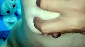 Ngentot Ibu Tiri Mandi Susu Ayah Pergi Kerja