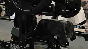 Milf Shows Off Booty During Intense Gym Workout