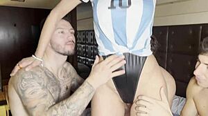 hermanos follan hermanastra con doble penetración cuchilaino rough