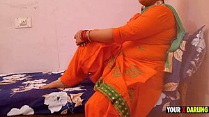punjabi bhabhi bent over servant ramu anal chudai