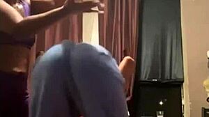 Watch this ebony babe twerk her juicy ass cheeks in part 2 shaking it wild