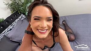 isiah maxwell pounds fit ivy ireland's natural tits 💦