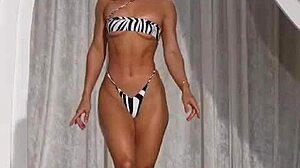 i swear eva quiala's perfect body got me messin up my words lol