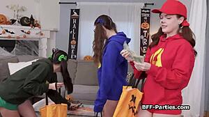 besties, spread those pussies wide for halloween foursome candy!