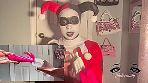 Harley Quinn Cosplay Squirts Pussy Using Gun Toy Review