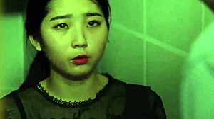 Female college student gets relaxing Korean massage!