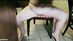 pizza bloats my fat milf ass and pussy 🍕🍑