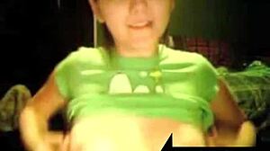 Teen Lap Dance Tutorial With Sexy Webcam Moves