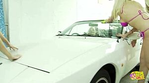 Girls turn car wash into lesbian orgy!