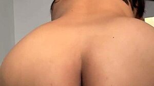 i rub one out on my best friend's phone
