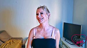 victoria cougar's huge tits stuffed with two cocks in double penetration