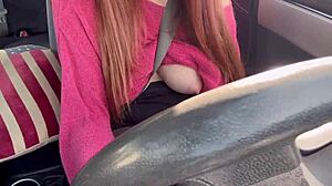 ITALIAN BIG TITS MILF FLASHES BOOBS DRIVING PUBLIC!