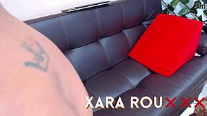 estoy tan caliente... me vengo a chorros con mis tetotas