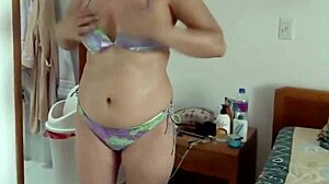 i flash my mature tits poolside guys cum hard