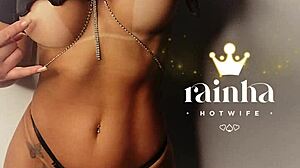 rainha hotwife masturbates wildly for corno!