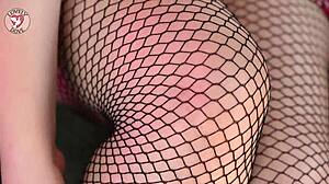 😈 rip my fishnets daddy and pound this dripping shaved college pussy to orgasm 👅💦