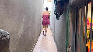 Petite Brazilian Blonde Deepthroats Delivery Guy Ass Shaking Fuck