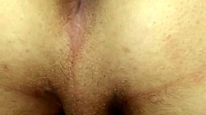 18yo already spreads her tight ass like that omg