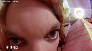 Karma Blayze and Foxy Mermaid tease lesbian stripper lick