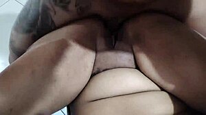 Peguei colegial pra sexo hardcore com anal e creampie