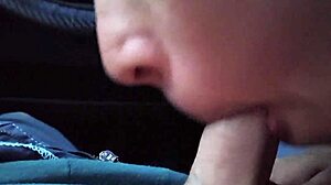 Pov street blowjob chupando verga public outdoor amateur latina milf!
