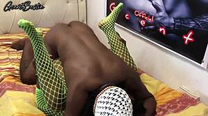 damn this rough fast black couple fucks so hard i can feel it pounding 😩💦