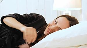 lilu moon's tiny milf pussy begs for homemade pounding