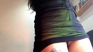 Hairy armpits alt girl loves nipple play deepthroat!